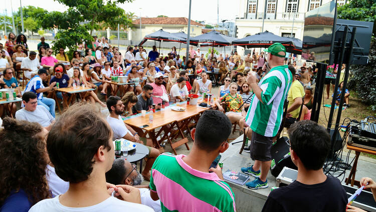 Aula de Luiz Antonio Simas no Al Farabi 