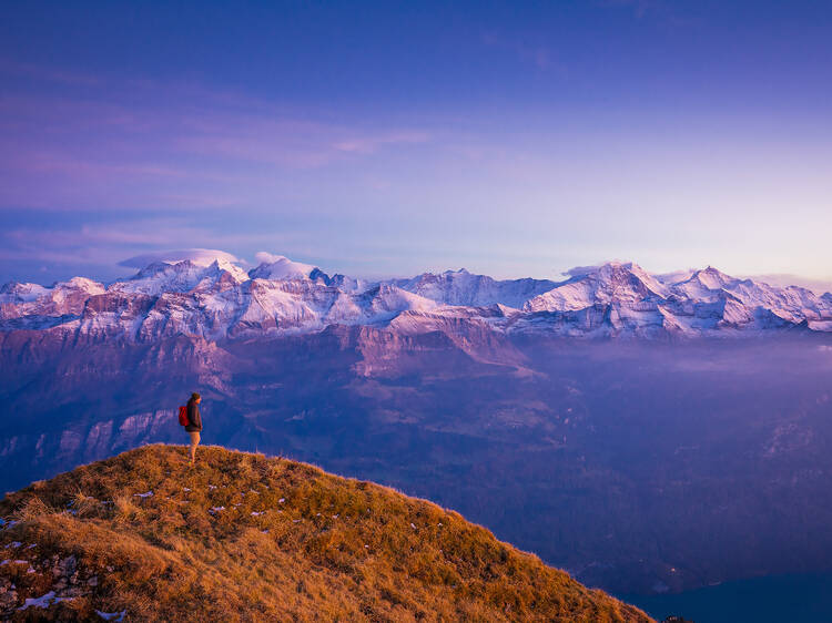 Hike to the summit of Brienzer Rothorn