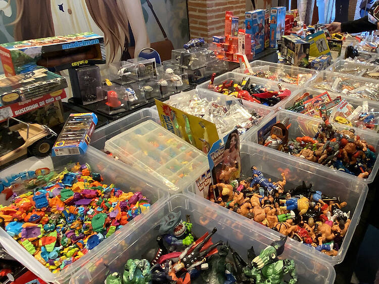 Cartas de Pokémon, Lego y figuras de acción: vuelve esta nostálgica feria con todos los juguetes de la infancia Cartas de Pokémon, Lego y figuras de acción: vuelve esta nostálgica feria con todos los juguetes de la infancia