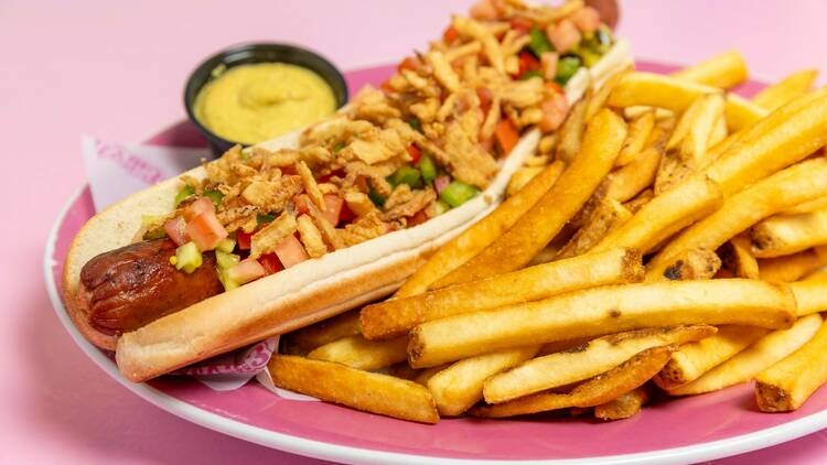 Serendipity 3 footlong hotdog