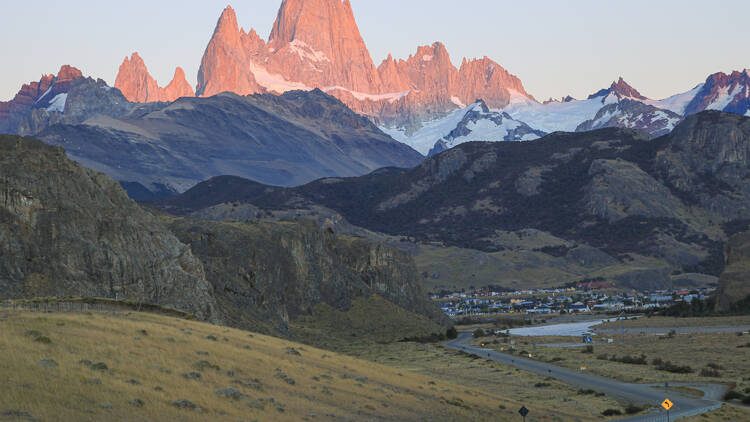 Ver el amanecer desde la ruta de El Chaltén