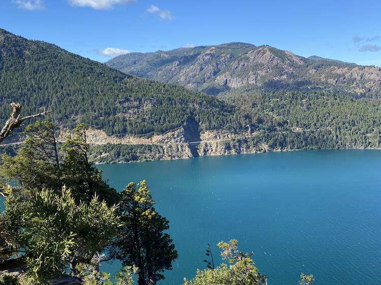 Disfrutar de las panorámicas del mirador Bandurrias