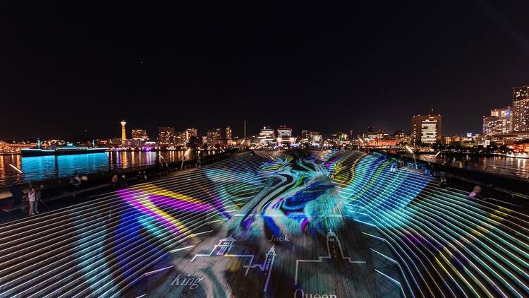 夜にあらわれる光の横浜 ヨルノヨ