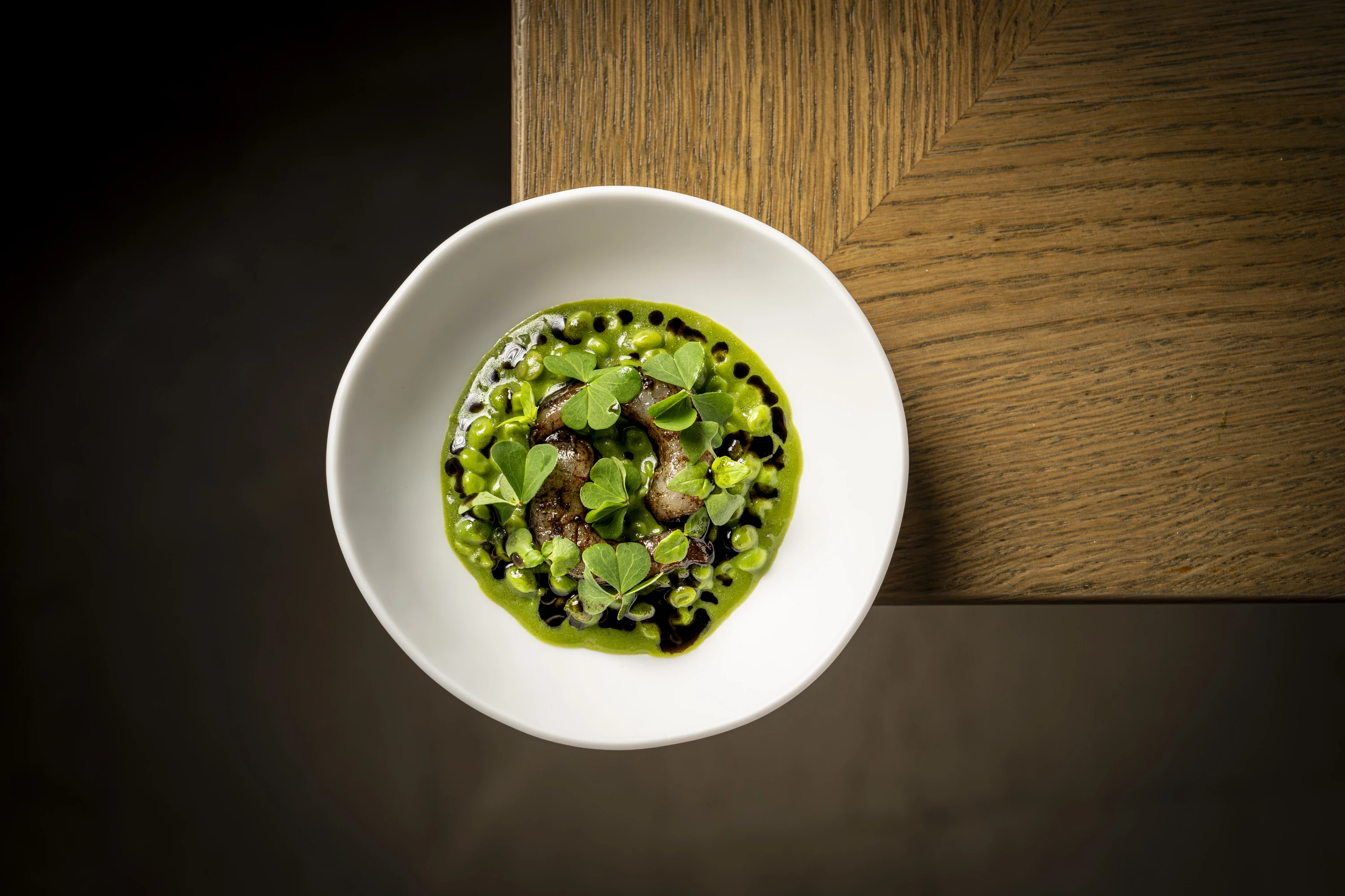 A&uuml;rt, p&egrave;sols amb gamba a l'all cremat 