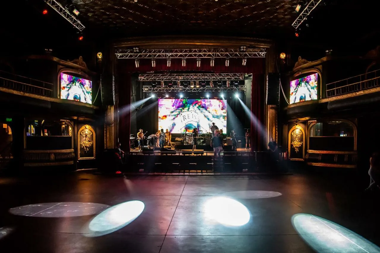el-teatro-flores