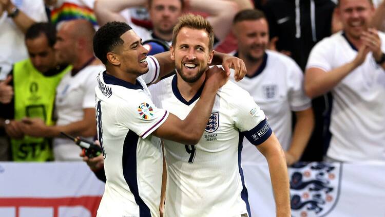 Harry Kane and Jude Bellingham playing for the England national men’s team