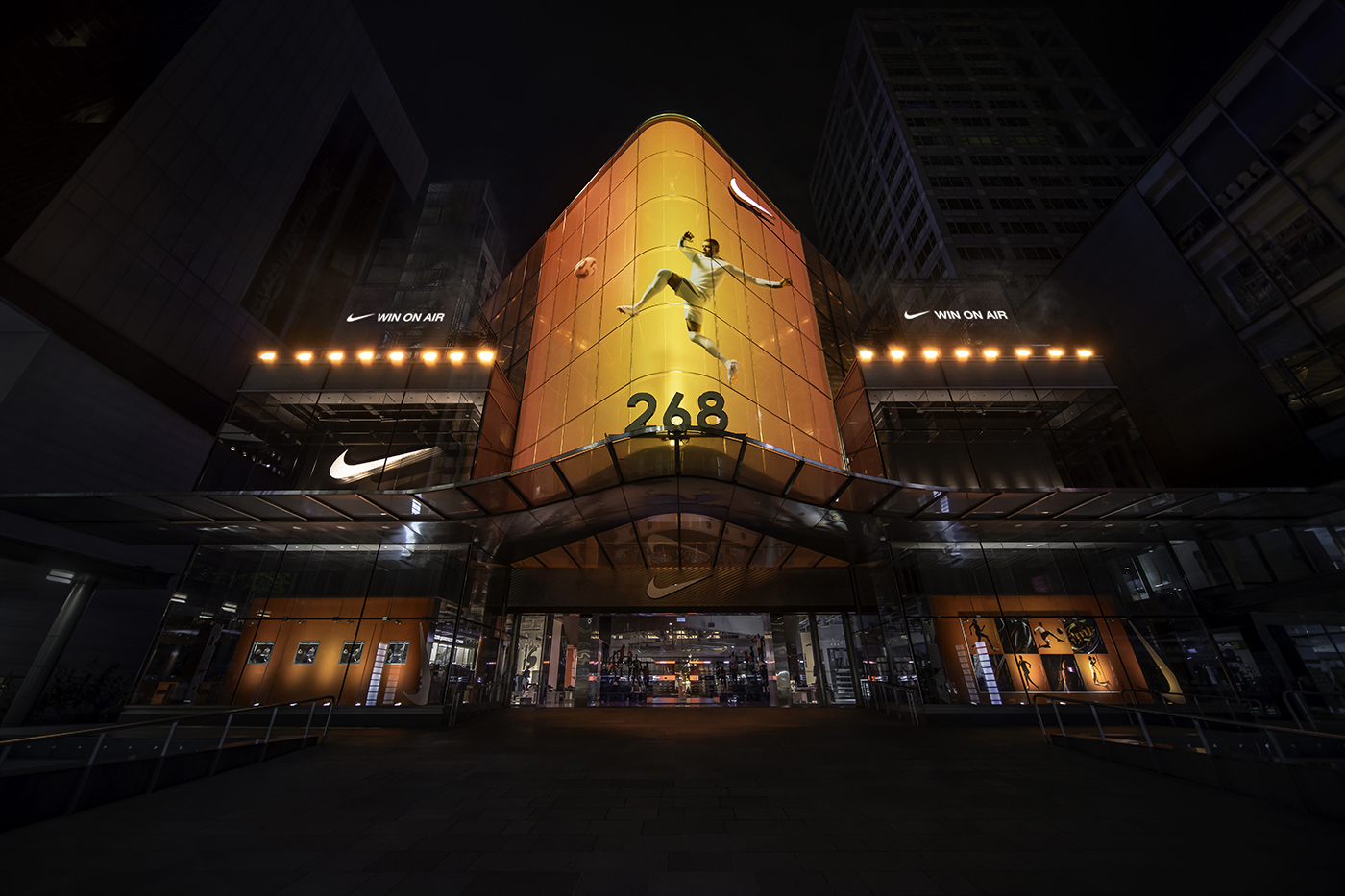 Nike Orchard Road Presents Win On Air Experience Featuring Two Storey High Hologram On Store Facade