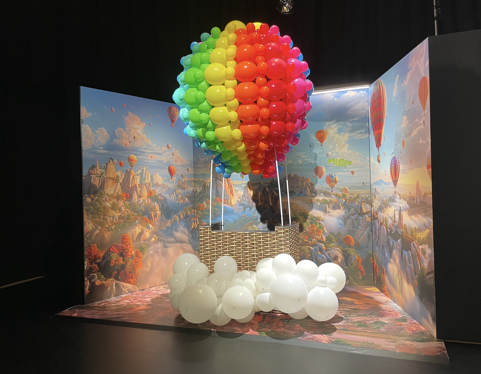 A look inside Balloon Story