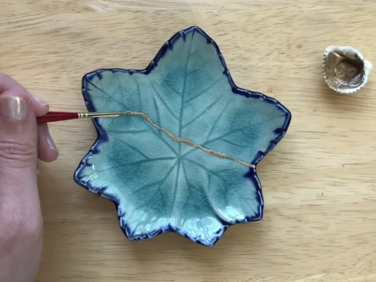 Beginner Kintsugi – Mend a Coaster