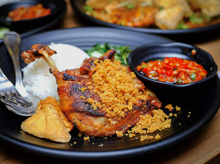 Bebek Goreng Pak Ndut