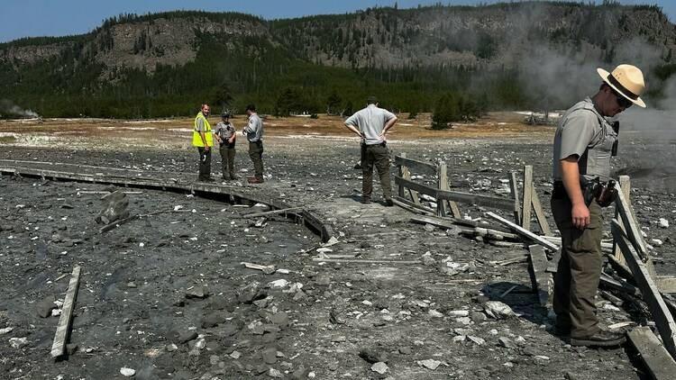 Yellowstone explosion