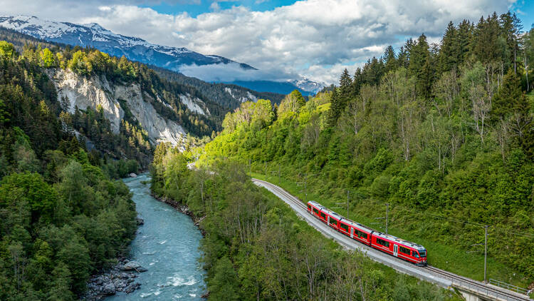 5 Fantastic Rhaetian Railway travel experiences