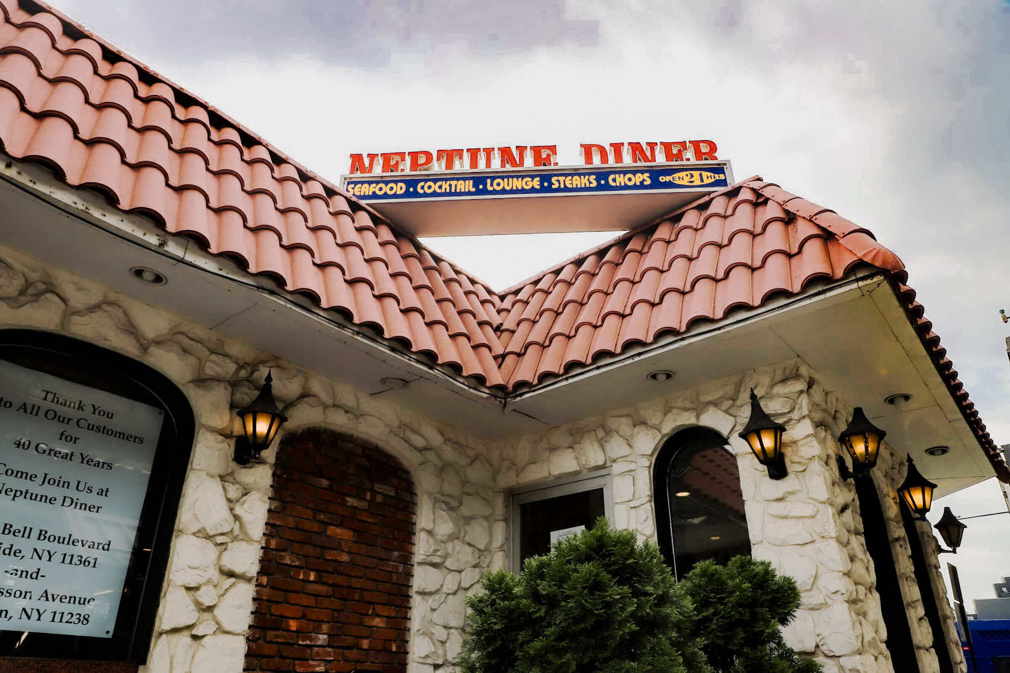 New Yorkers react to the closure of Neptune Diner in Astoria