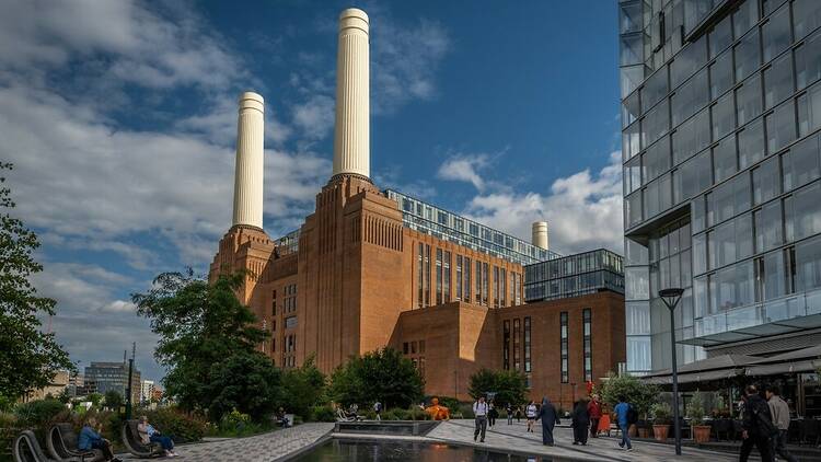 Battersea Power Station, shopping centre in London