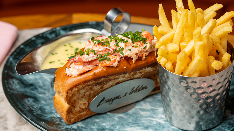 8 (Burger & Lobster)