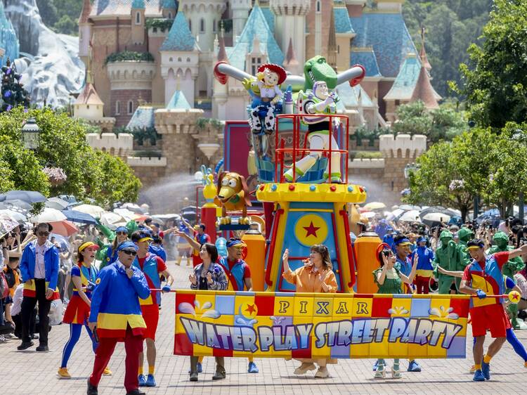 Turn Up Summer at Hong Kong Disneyland Resort