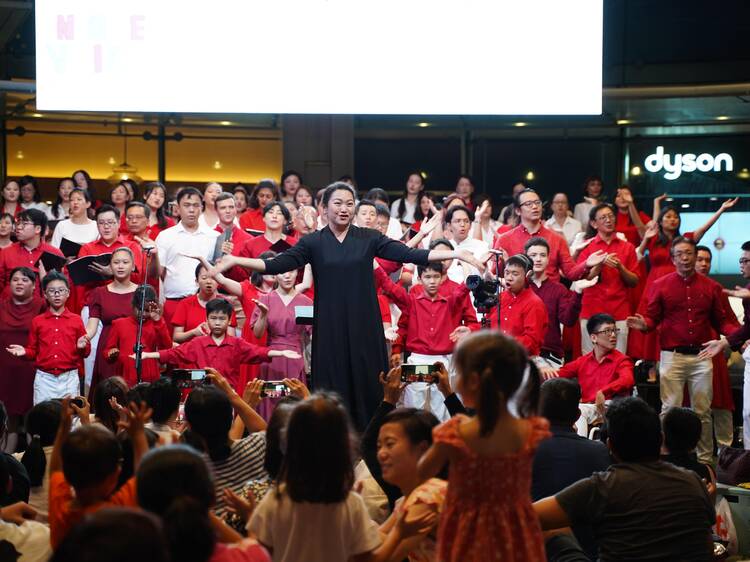 Pei Wen with Starlight Voices and VOS Community Chorus