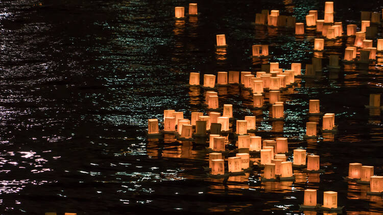 Asakusa Toro Nagashi