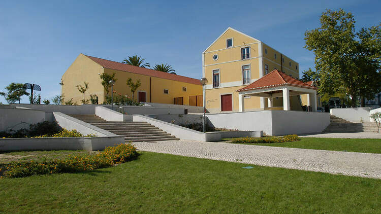 Centro Cultural e Juvenil de Santo Amaro