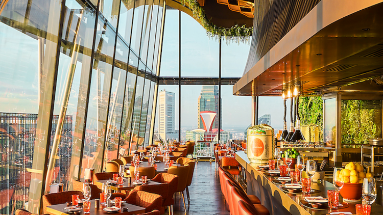 The best restaurants with a view in Singapore, including seafront and rooftop restaurants