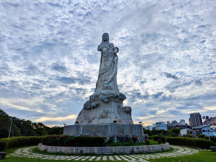 Historic Harborside Park and Lin Mo Niang Park