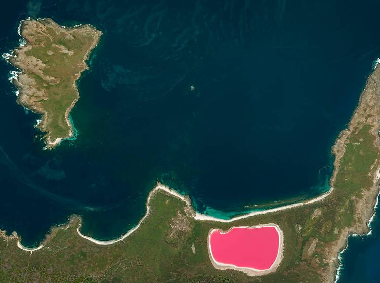 Lake Hillier, Australia