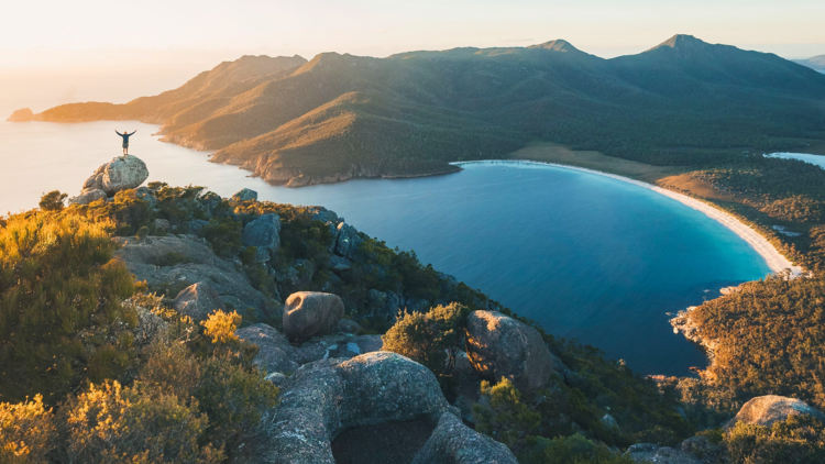 Wineglass Bay lookout