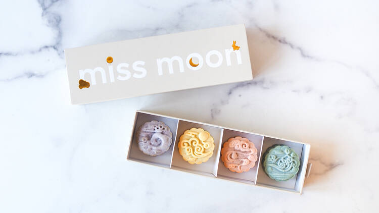 Where to buy mooncakes in Los Angeles