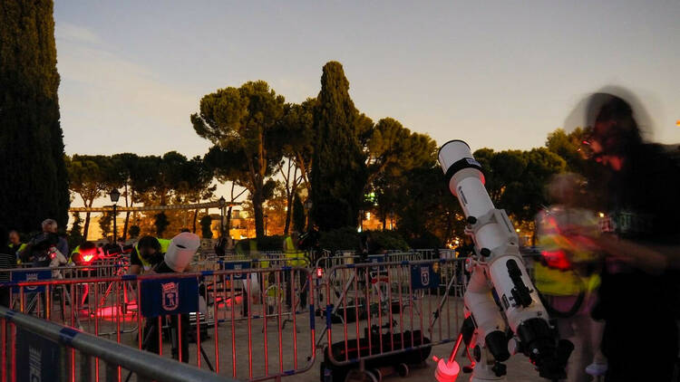 Jornada de observación Planetario de Madrid