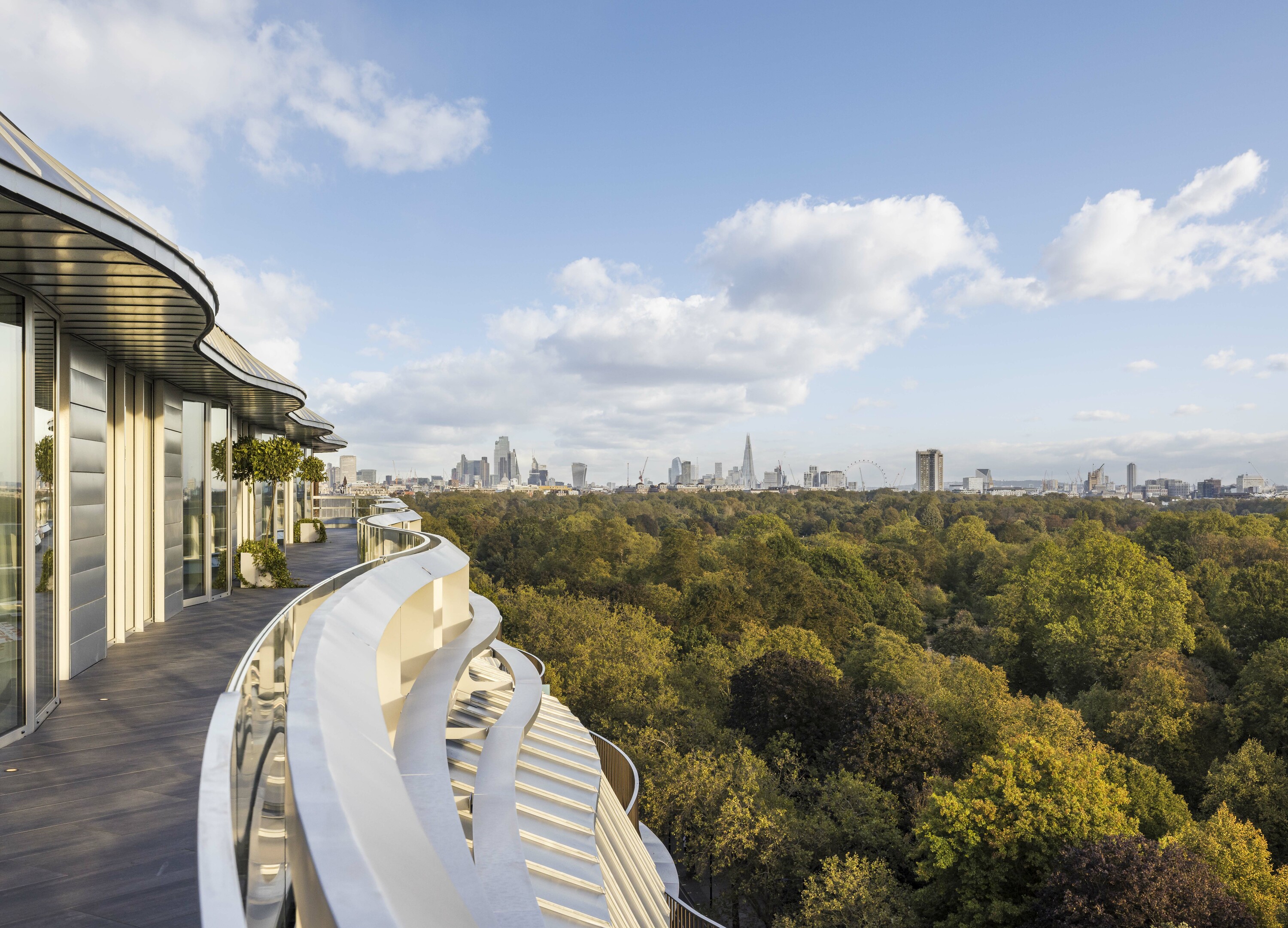 Now on the market: this spectacular £60 million Hyde Park penthouse