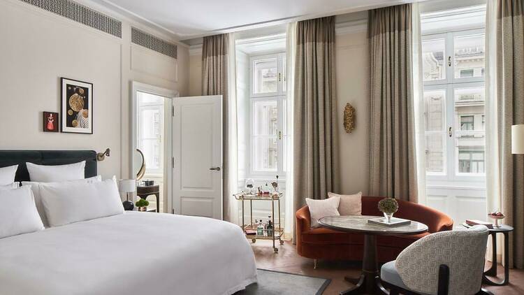 Rosewood Vienna