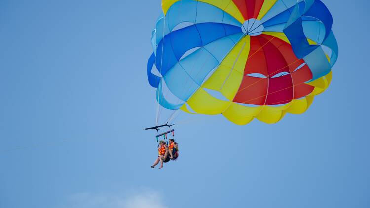 GetYourGuide miami parasailing