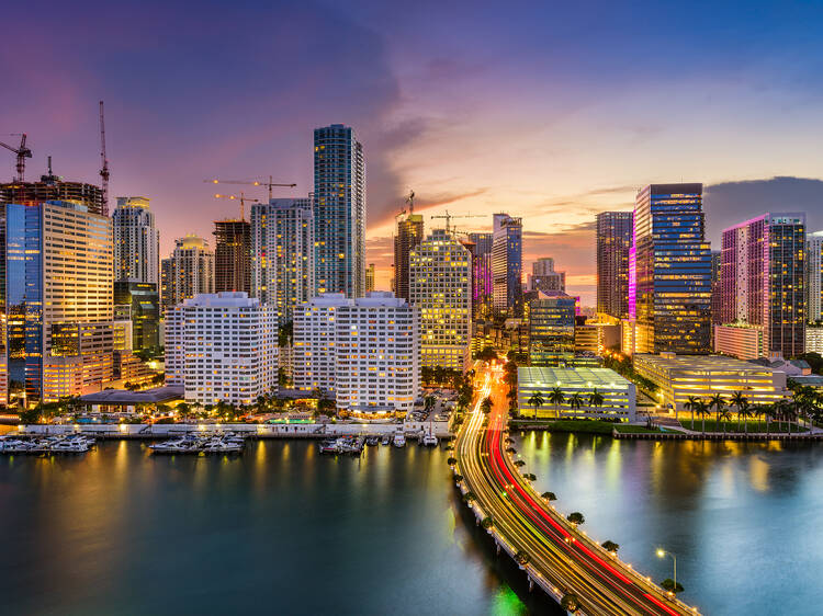 Guided Evening Cruise on Biscayne Bay