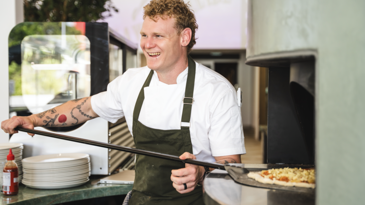 Chef Dan Lamble making pizza