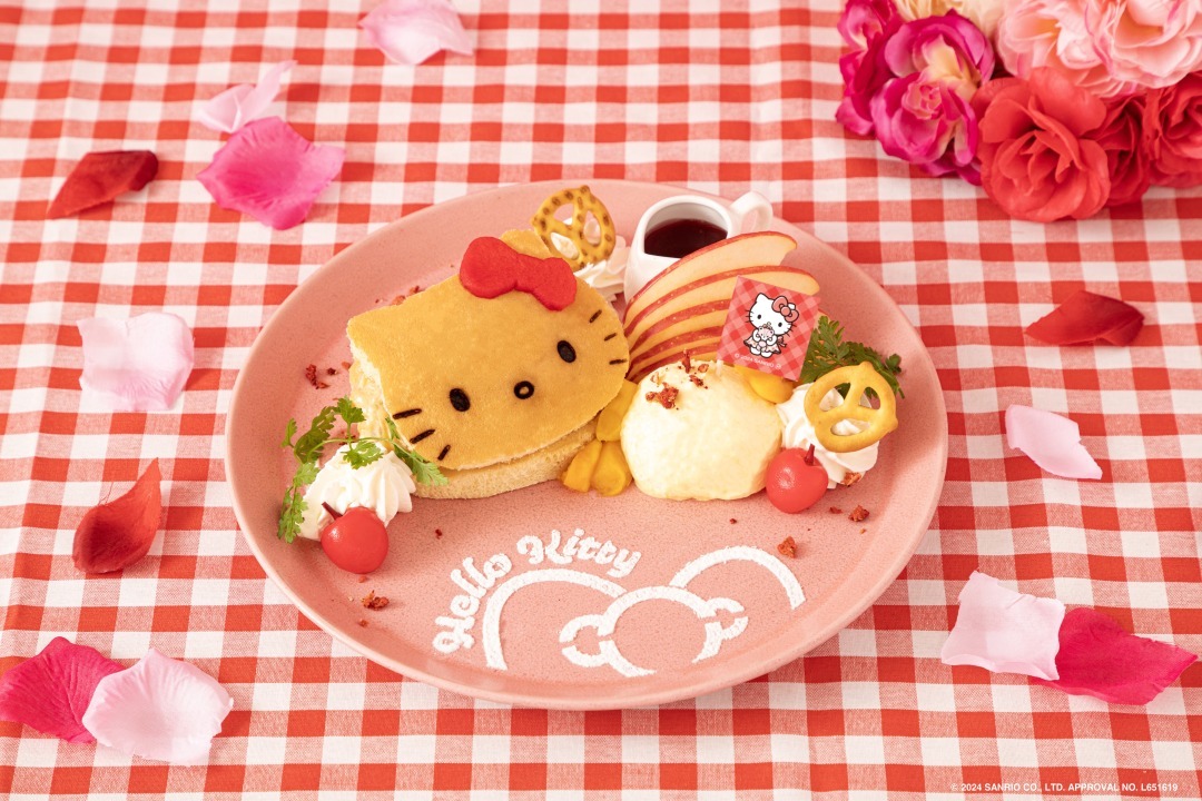 Hello Kitty 50th Anniversary Cafe