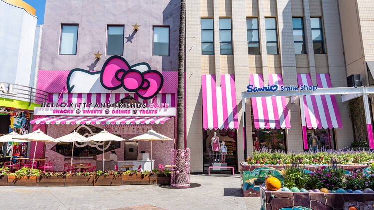 Hello Kitty Cafe in L.A.