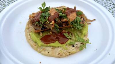 Simón fish al pastor taco Simón fish al pastor taco