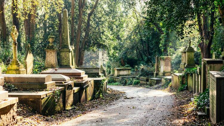 Highgate Cemetery, London