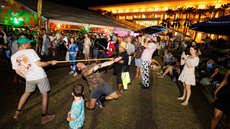 Nightime games at Darwin International Laksa Festival