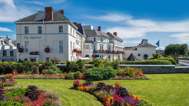 Whisk away bae to a romantic hotel in Barnstaple