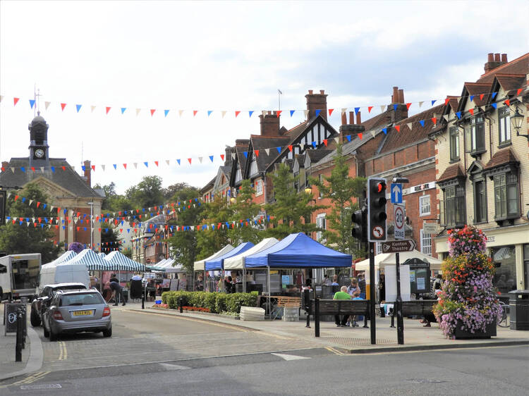 Explore the local town markets in Henley-on-Thames