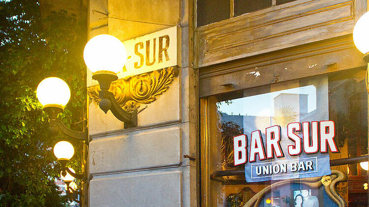 Bar Sur