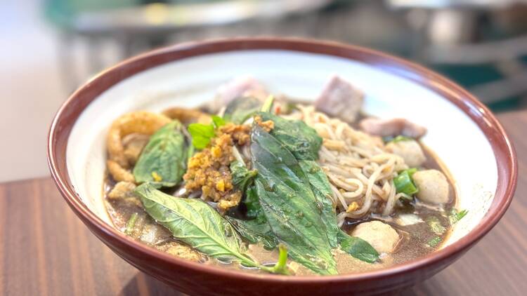 金泰皇泰國菜館：抵食船麵