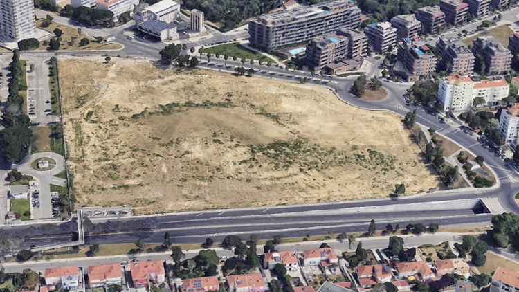 Terreno na Avenida Doutor Alfredo Bensaúde, Olivais