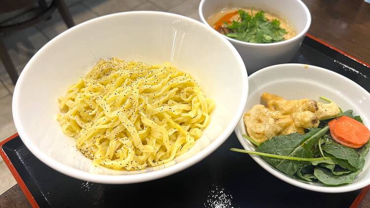 Amaze Ramen tsukemen