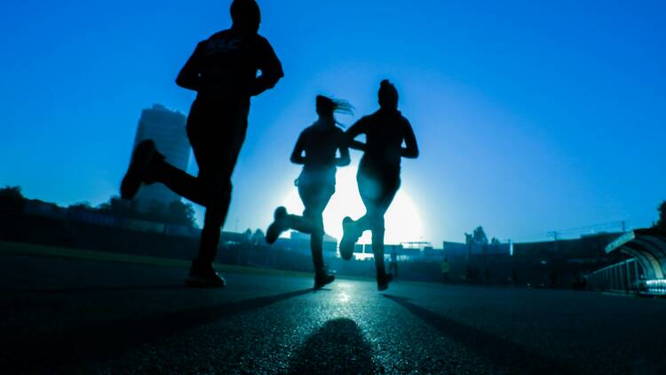 O percurso pode ser uma corrida de 10km ou uma caminhada de 5 km