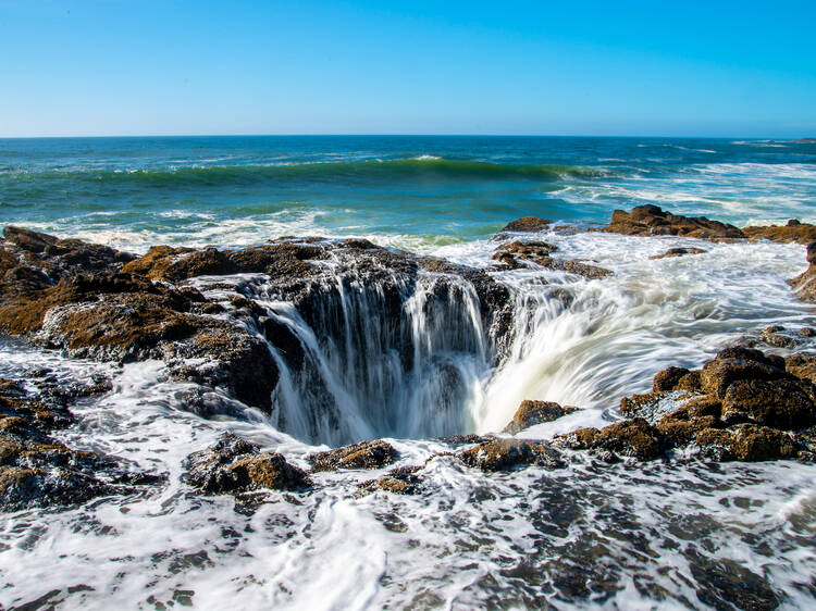 Thor's Well in Oregon