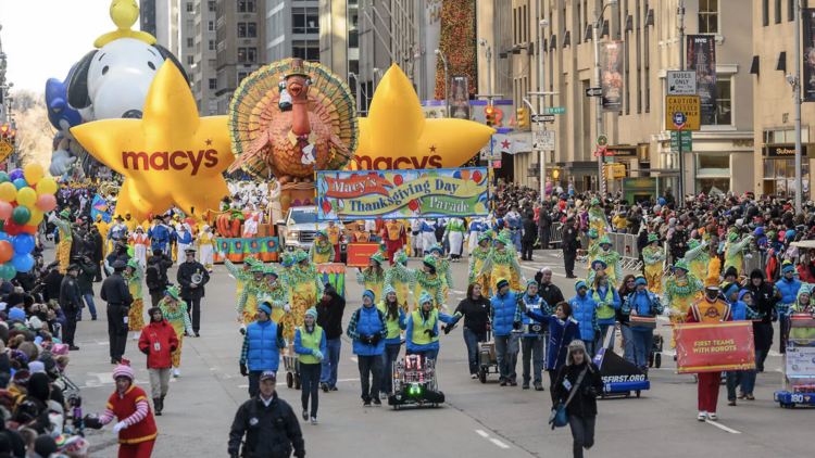 Macy's Thanksgiving Day Parade 2013