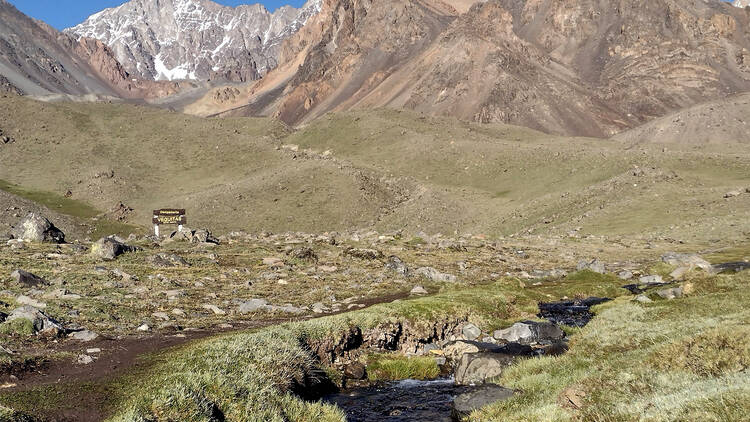 Las Veguitas, trekking más exigente en el Parque Provincial del Cordón del Plata