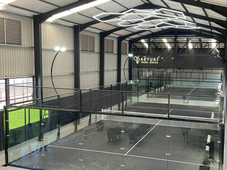 Arturf Padel Arena, Paarden Eiland